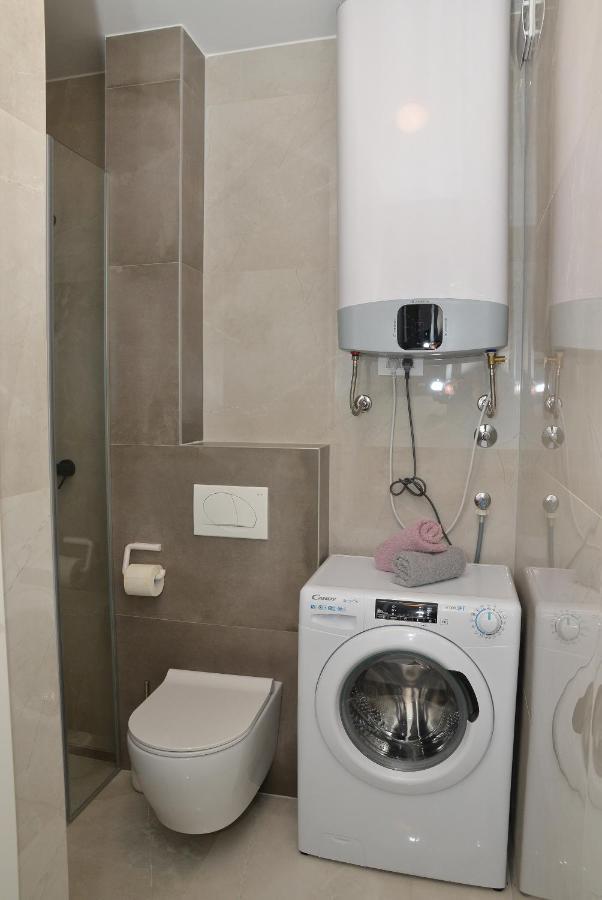 Apartment Laura ザダル エクステリア 写真
